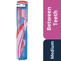 AQUAFRESH Tooth Brushes between teeth medium