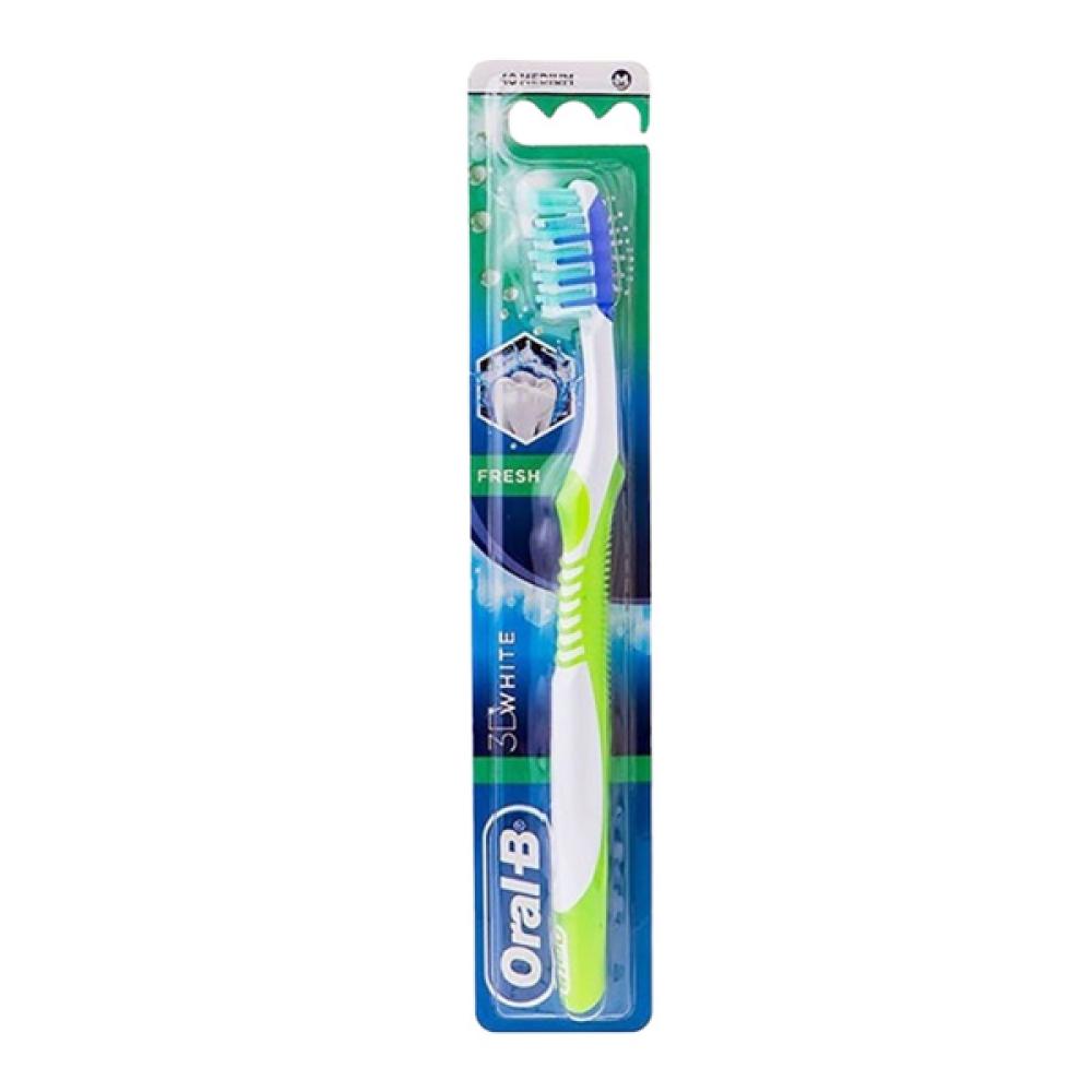 Oral b toothbrush 3d whit fresh medium