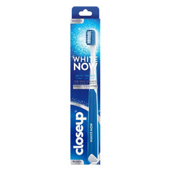 Close UP Toothbrush Shiny White Now Blue