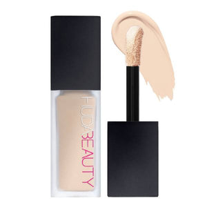 Huda-Beauty-Concealer-Luminous-and-Matte-1.1N-Liquid-Royal-Icing-