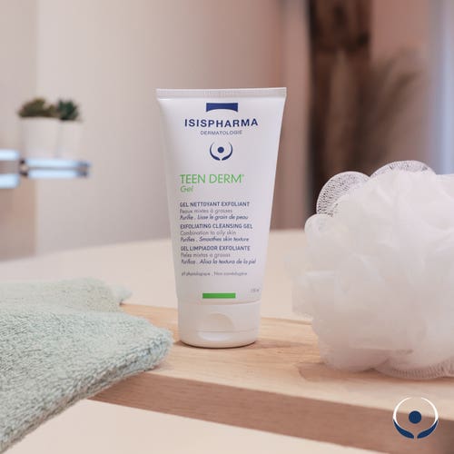 Isispharma Exfoliator Gel Cleanser – Pore Purifying for Oily Skin