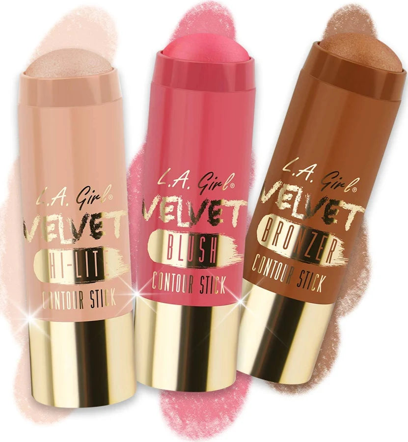 L.A. Girl Velvet Plush بلاشر عصا كريمي – أحمر خدود فاخر طويل الأمد