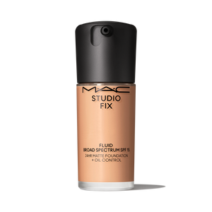 mac studio fix fluid spf 15 24hr matte  foundation plus oil control   nc27
