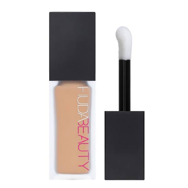 Huda Beauty Concealer Luminous and Matte 4.3 Liquid Cookie Dough