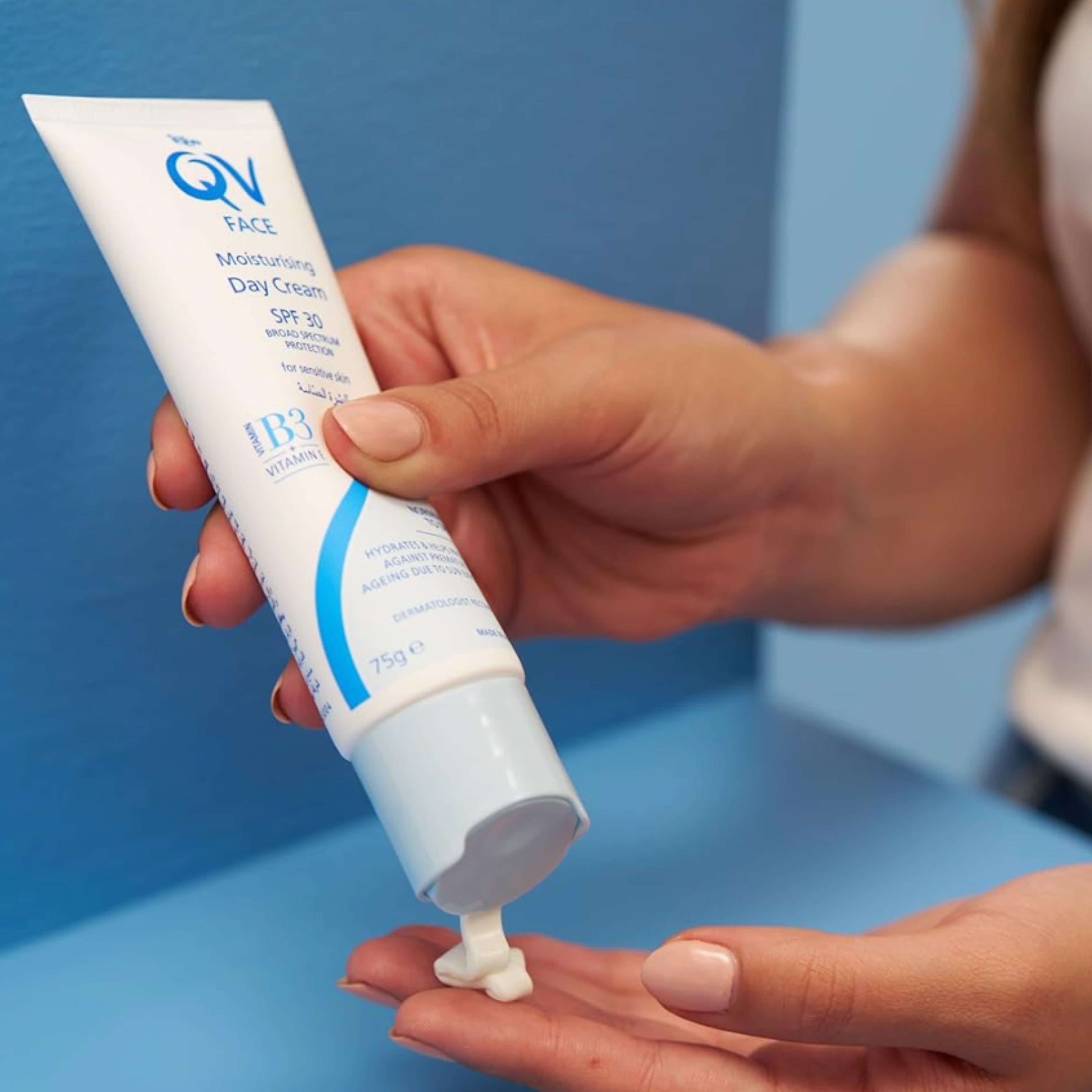 QV Face Moisturising Day Cream SPF 30 – Hydrating Face Cream 75g